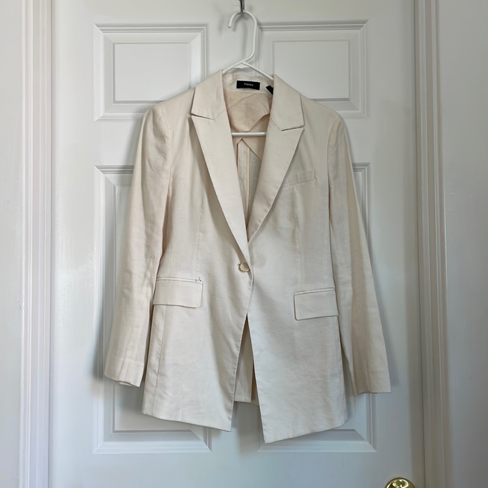 White Theory Blazer